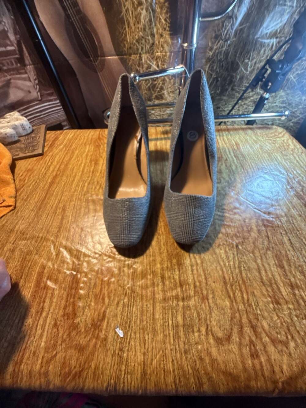 Banana Republic Plaid Block Heel Pumps Size 8